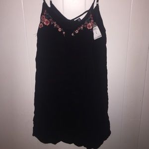 Black w/ floral design shirt/ shirt dress